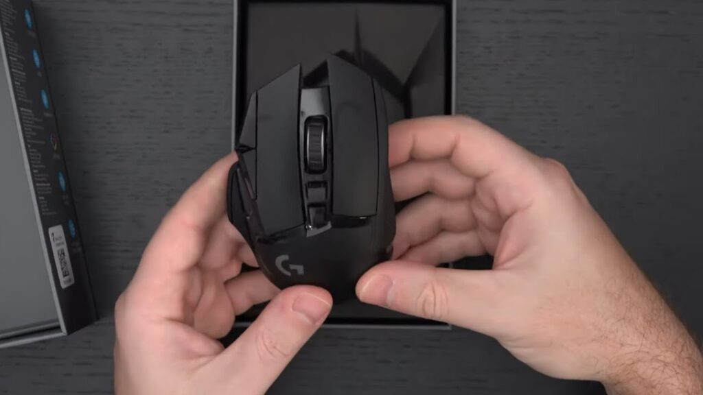 Logitech G502 Wireless Gaming Mouse Unboxing